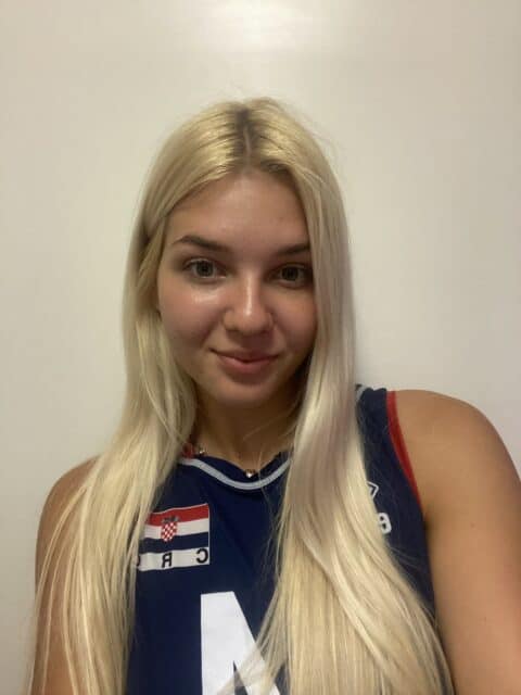 Lara Škoro odbojkaski klub arena